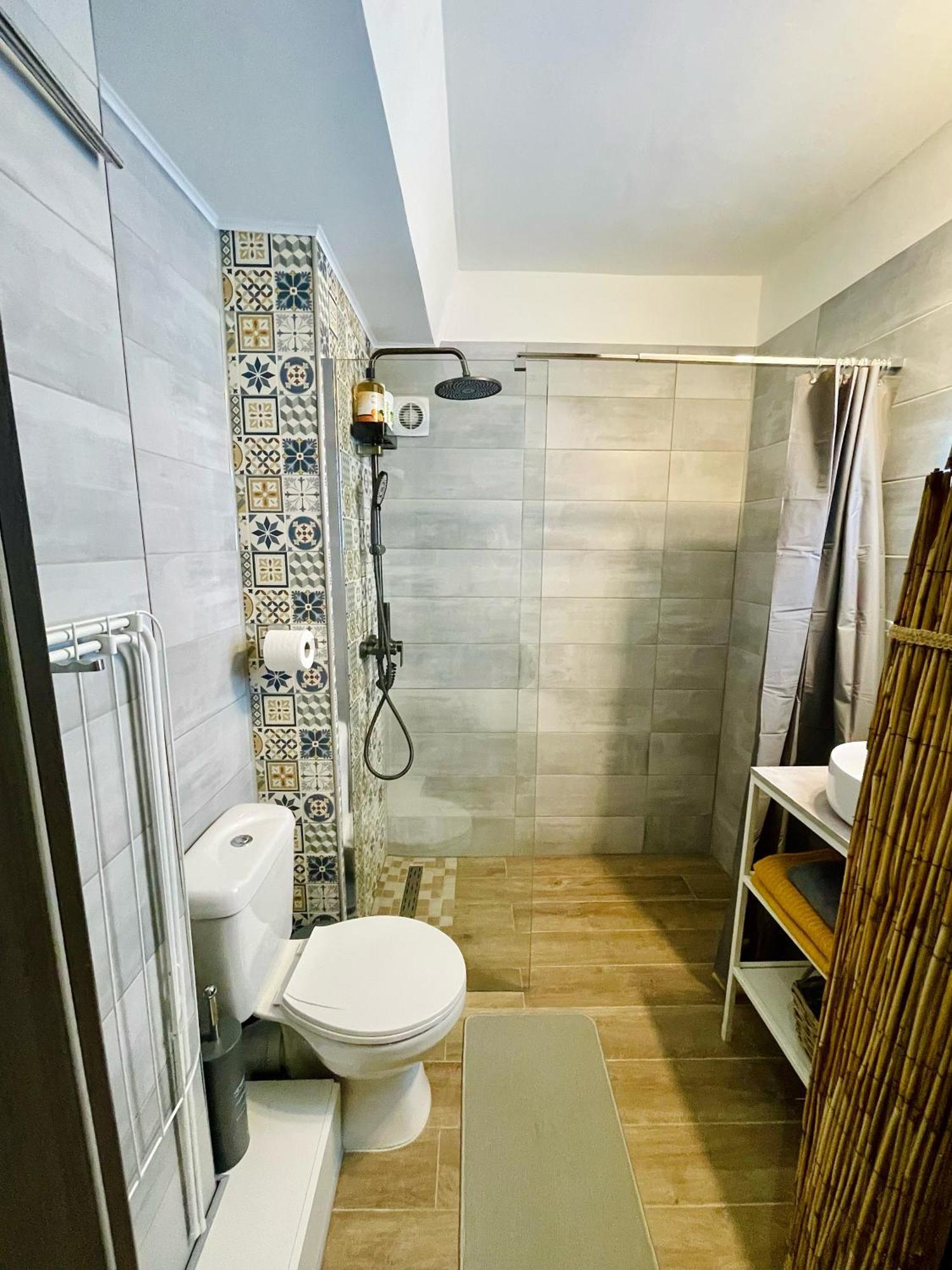 2 Vis-A-Vis Studio - Gara De Nord Bukareszt Zewnętrze zdjęcie